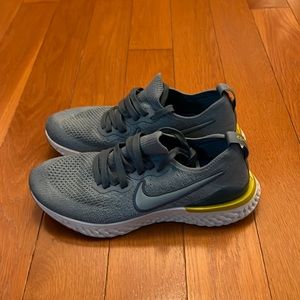 Nike Epic React Men 6 (convert to women 7.5)